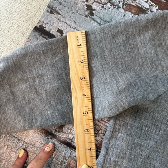 Vince Men's Crewneck Sweater in Heather Gray - Picture 4 of 11